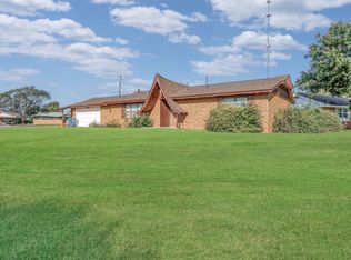 1600 Crestview Dr, Cordell, OK 73632