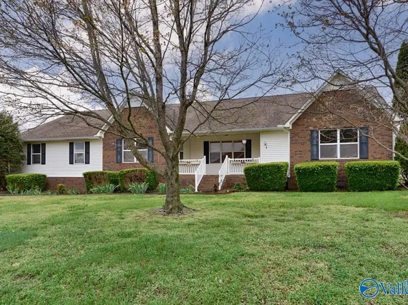 15371 Craft Ln, Athens, AL 35613
