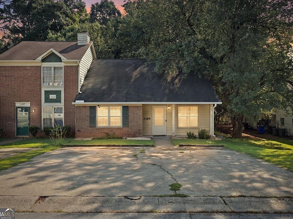 1st image of 1709 Winchester Way SE