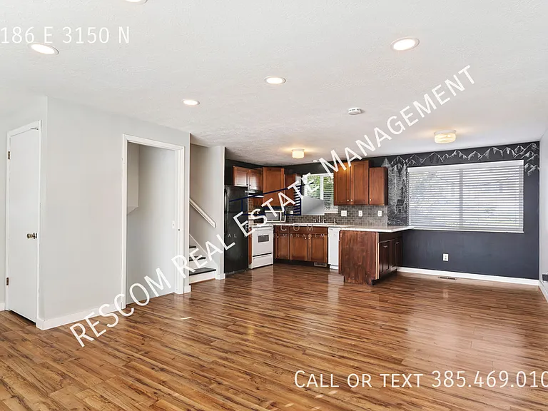 1186 E 3150 N — Photo 3