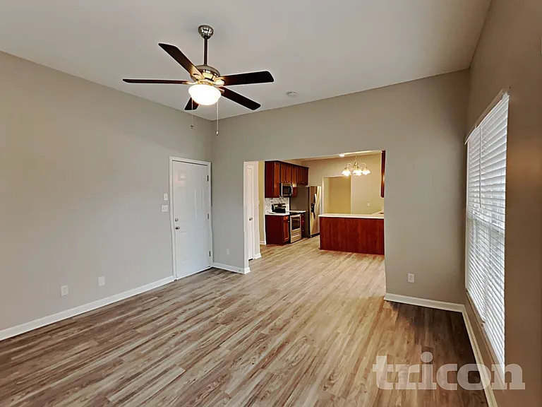320 Stone Meadow Dr — Photo 18