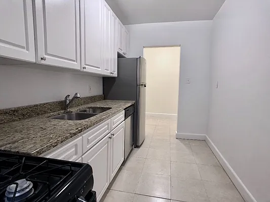 Rented by Sovereign Associates | media 8