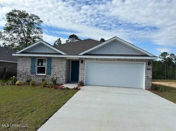 17926 Tingle Dr, Gulfport, MS 39503