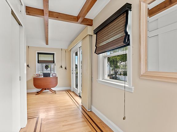 115-b Highview Avenue