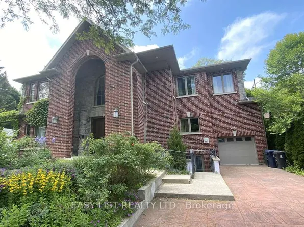 98 Burbank Dr, Toronto, ON M2K 1N4