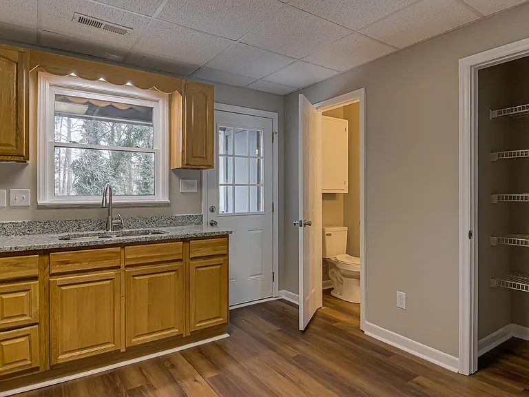 828 Brickwood Ct — Photo 13