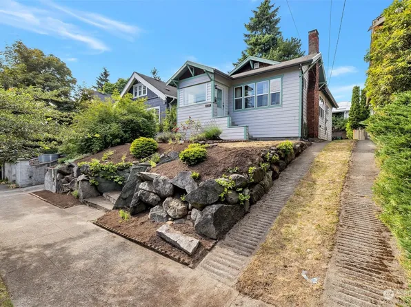 2148 N 50th Street, Seattle, WA 98103