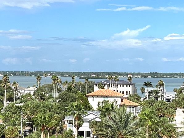 880 Mandalay Ave #512C