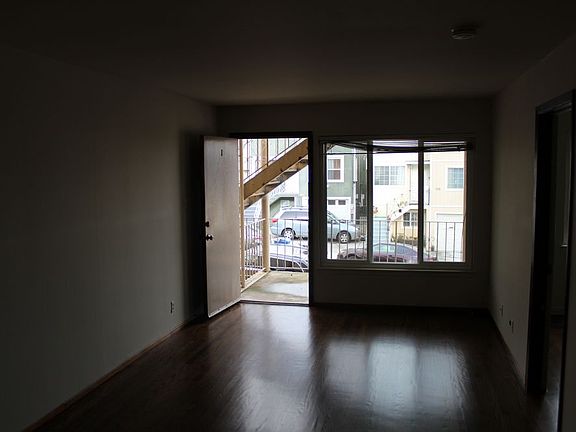 2nd image of 107 Chapman Ave