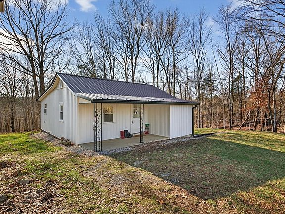 3rd image of 9024 Barnes Ridge Rd