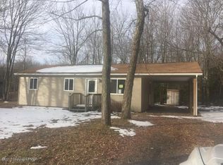 2233 Vacation Ln, Pocono Summit, PA