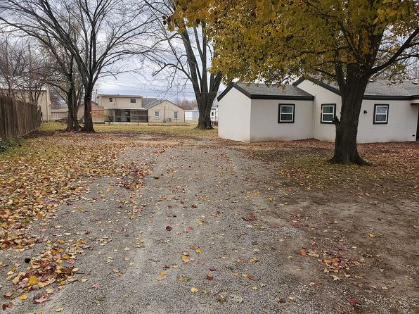 206 S Shawnee Ave, Dewey, OK 74029