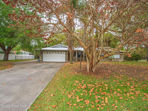 2nd image of 697 Barber St