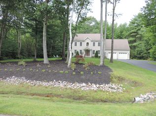 8 Landmark Rd, Scarborough, ME 04074