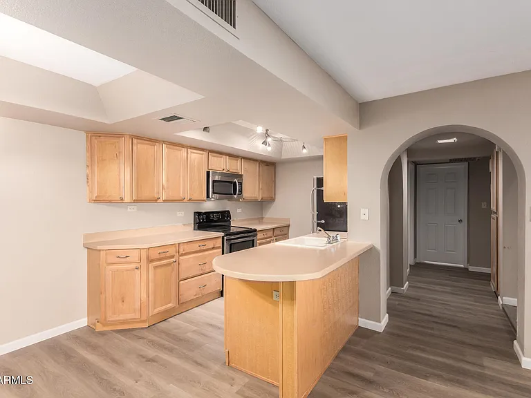 10410 N Cave Creek Rd #1011 — Photo 7