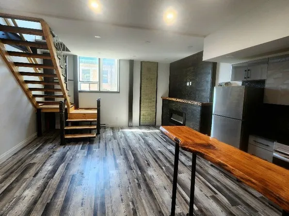 7 Foundry St #3, Hamilton, ON L9H 2V6
