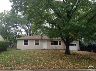 1561 SW Glendale Dr, Topeka, KS 66604