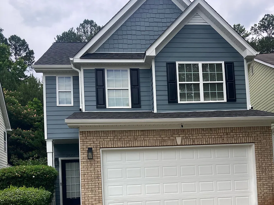 2501 Capella Cir SW