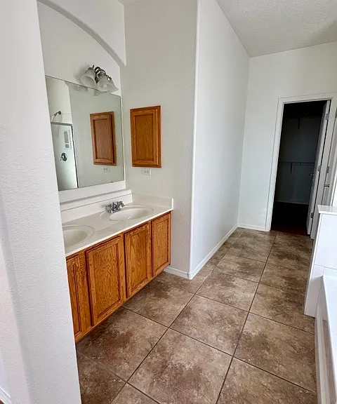 5857 Galleria Grande St — Photo 16