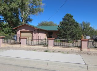 652 Helen Cir, Los Lunas, NM 87031