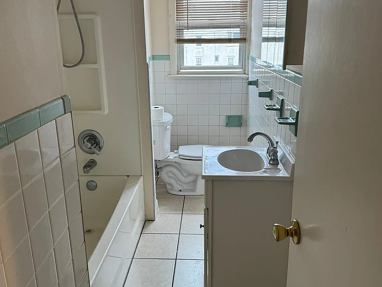 1130 Beaver St #B — Photo 6