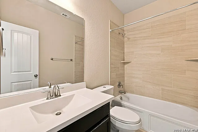 731 Decathlon St — Photo 5