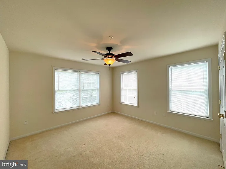 14276 Foxhall Rd — Photo 24