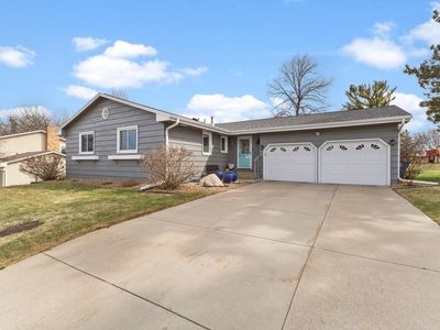4409 98th St W, Bloomington, MN, 55437