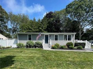 5 Wayland Trl, Narragansett, RI 02882