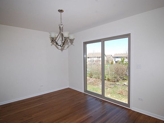 3rd image of 2837 Joela Dr