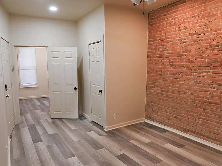 118 Cumberland St — Photo 10