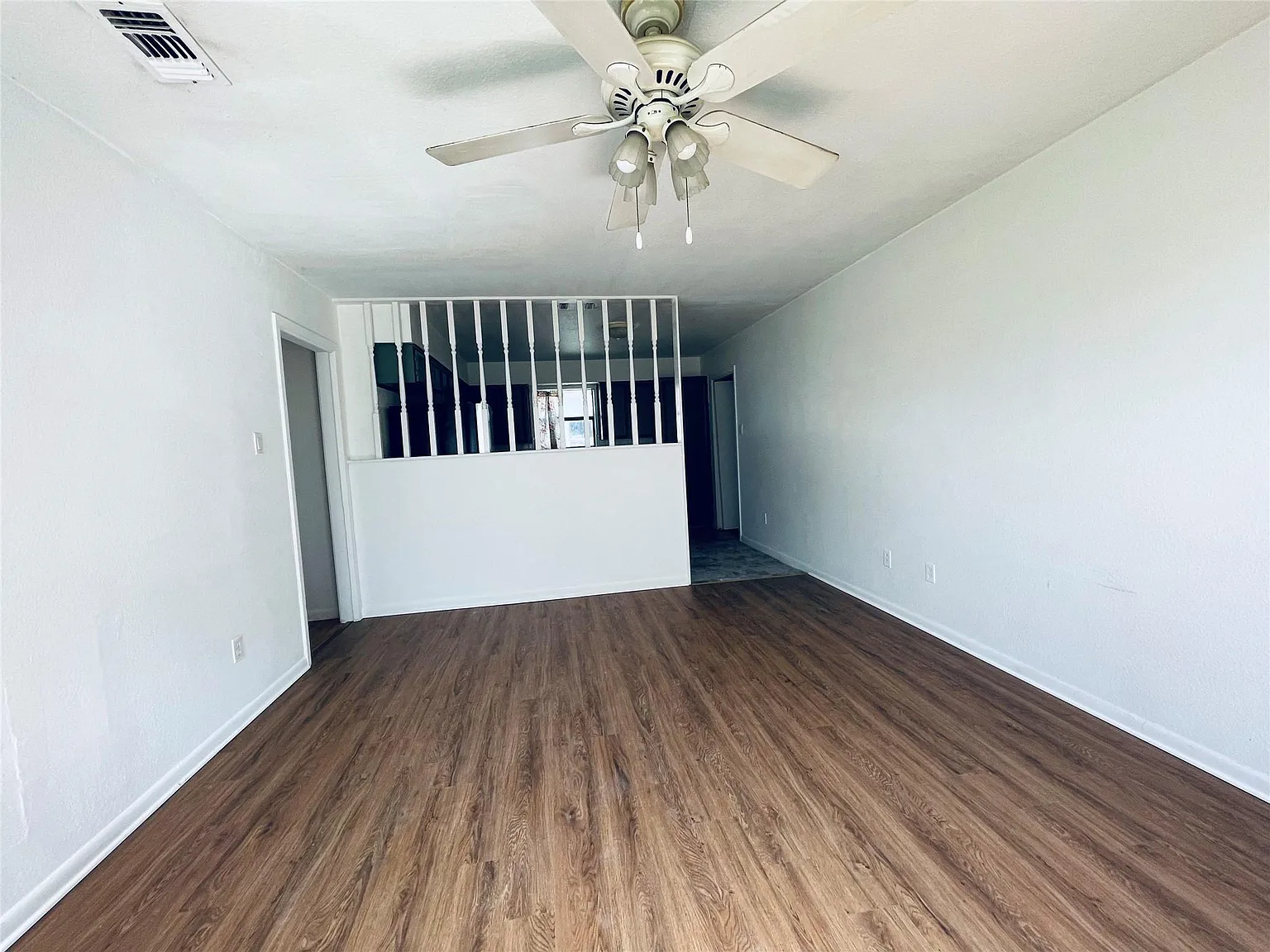 2 bed, 2.0 bath, 925 sqft, $1,395 — Photo 3