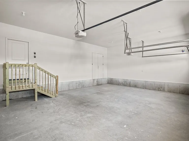 2205 W Mason Pl — Photo 28