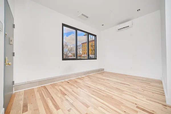 Rented by Keller Williams Realty Empire | media 6