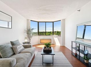 360 Sherman St #1603, Saint Paul, MN 55102