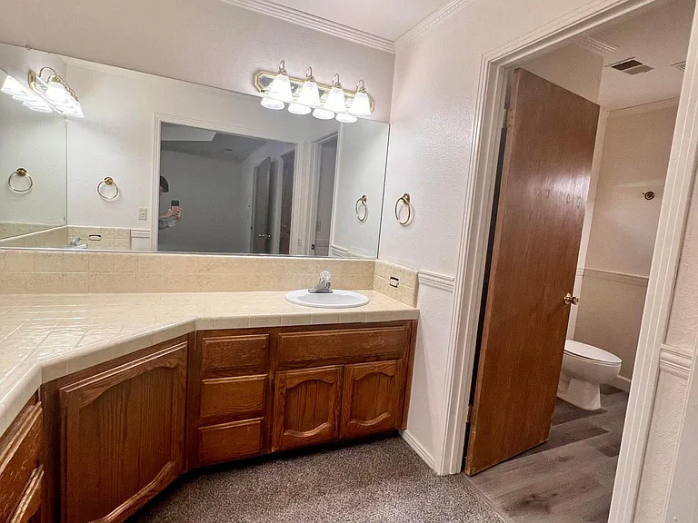 4830 E Indianapolis Ave — Photo 14