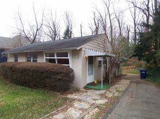 6359 Lakewood Dr, Falls Church, VA 22041