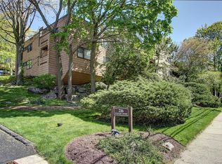 216 Purchase St APT L, Rye, NY 10580