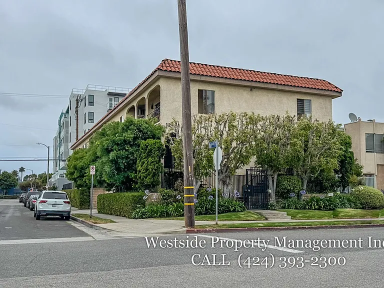 12451 Pacific Ave #1 — Photo 17
