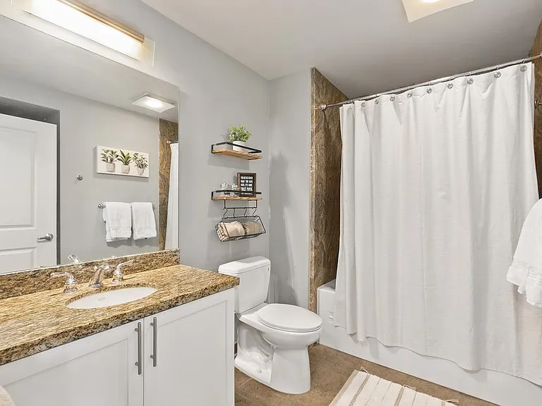 206 Park Blvd #706 — Photo 13