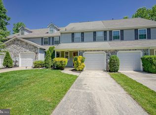 604 Hazelwood Ln, Marlton, NJ 08053