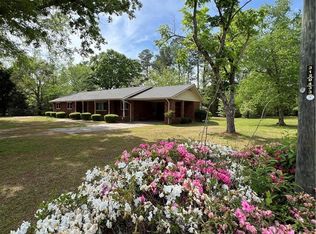 804 Briarcliff Rd, Lumberton, NC 28358