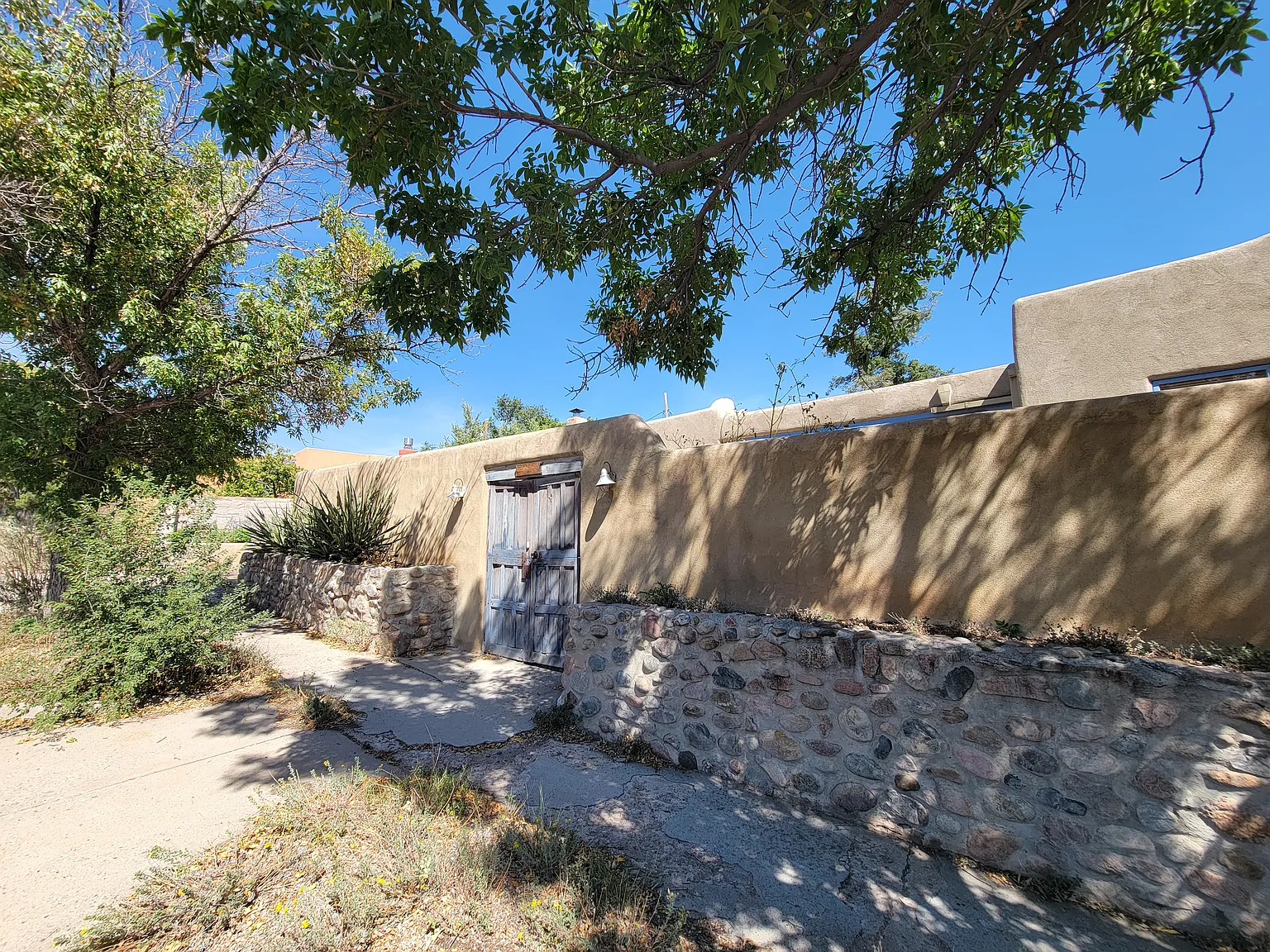 Lomita St, Santa Fe — Photo 1