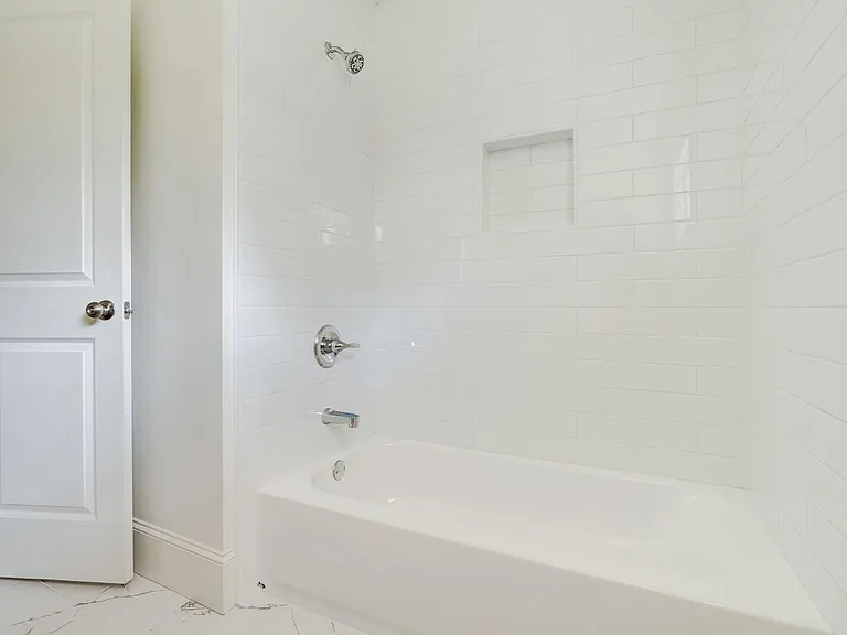 5196 Scenic View Dr — Photo 14