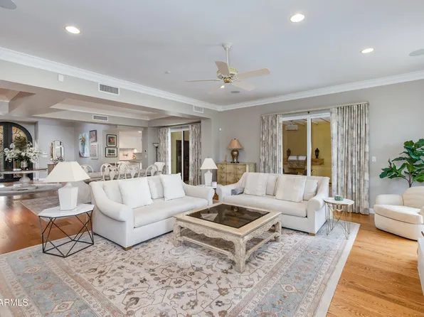 2737 E ARIZONA BILTMORE Circle #2, Phoenix, AZ 85016