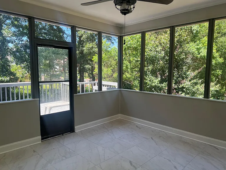 601 Southdale Cir — Photo 12