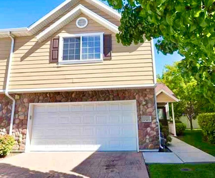 1st image of 561 E Purple Lilac Ln