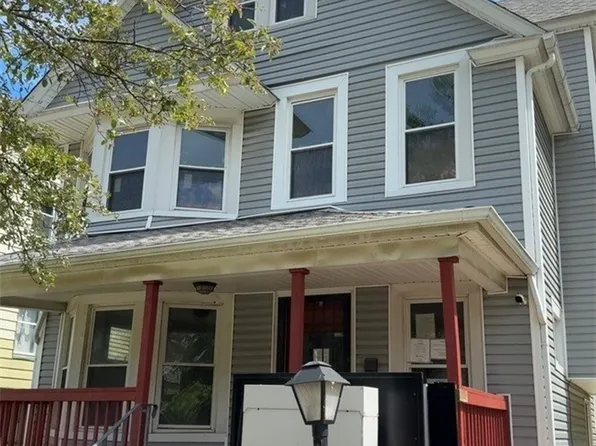 413 Arbor Rd, Cleveland, OH 44108