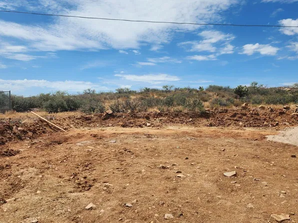20155 E Kino Rd, Mayer, AZ 86333