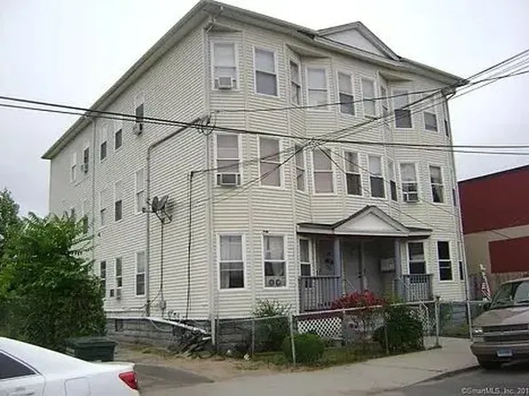 165 Lee Ave #2R, Bridgeport, CT 06605